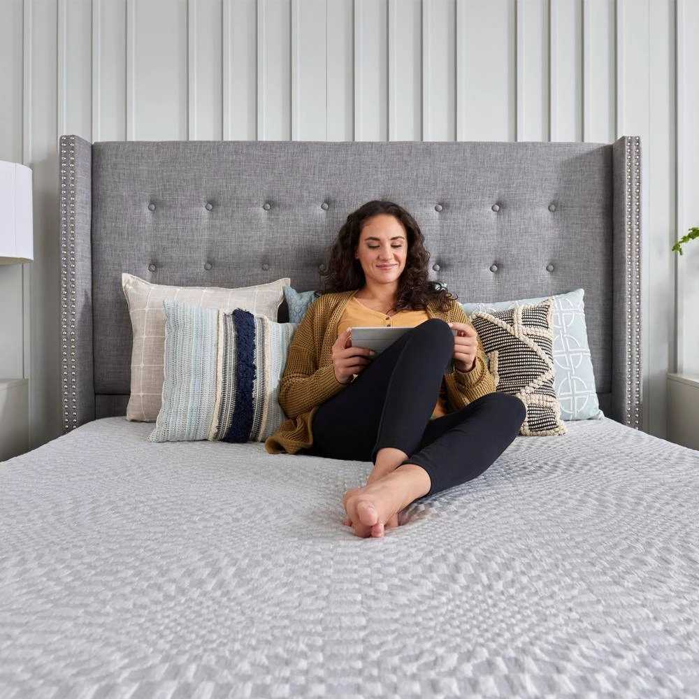 Essentials 10 in. Medium Hybrid Smooth Top Queen Mattress in a Box by Sealy 8 Essentials 10 in. Medium Hybrid Smooth Top Queen Mattress in a Box by Sealy - Image 6